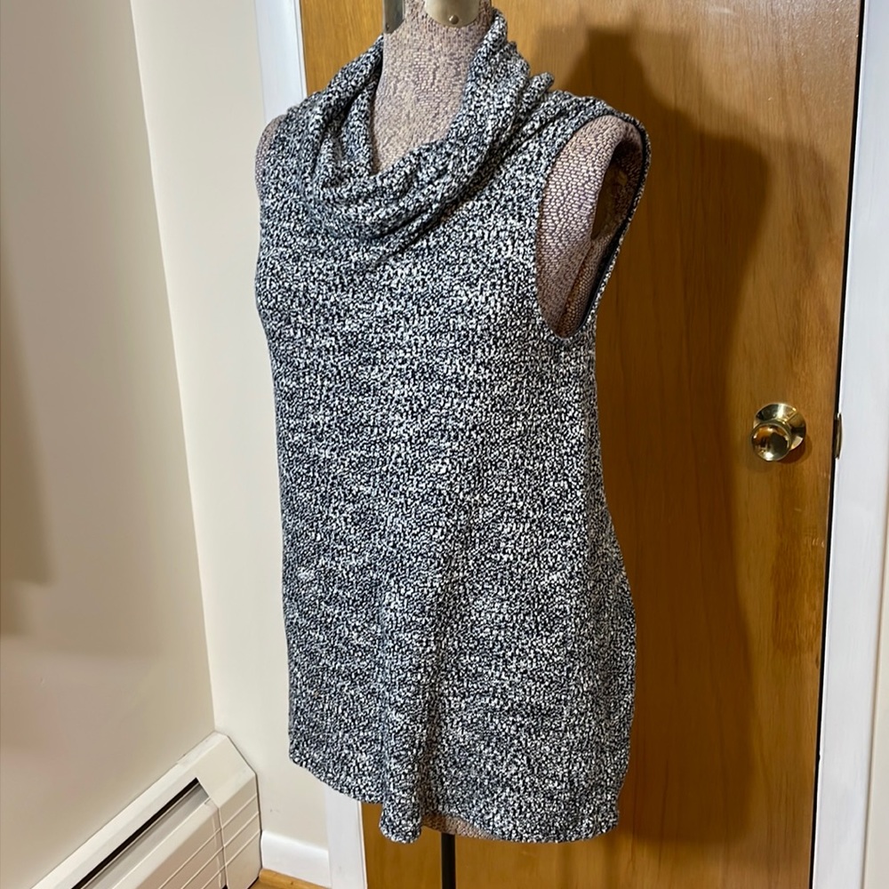 Dolan Womens XL Cowl Neck Blouse Black and White Sweater Sleeveless